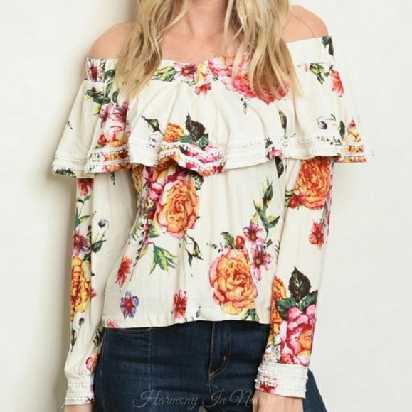 Soft Ivory Off Shoulder Floral Top - Picture 3 of 5